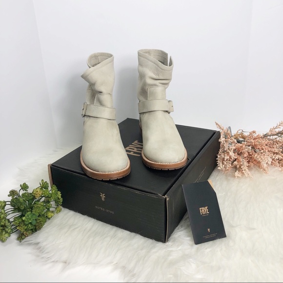 NWT Frye Natalie Short Engineer Boot - Picture 2 of 7